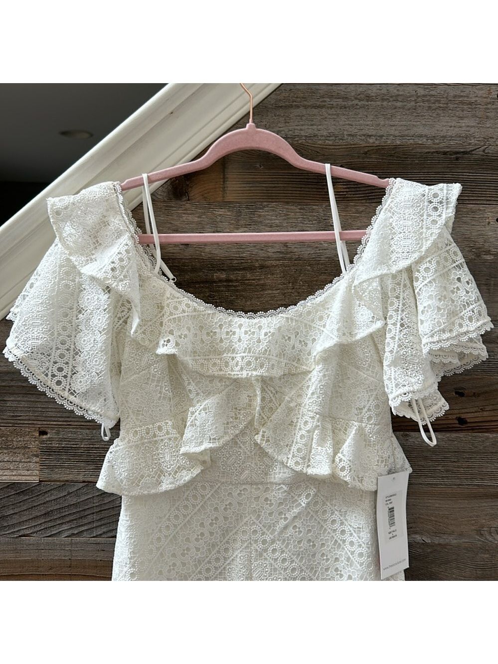 NWT Theia Margot Cold-Shoulder Lace White Dress, Size 4 - Picture 6 of 14